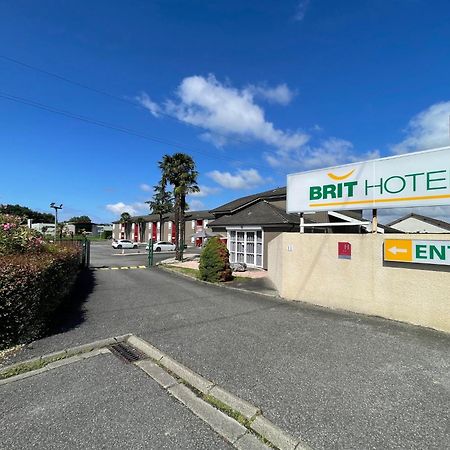 Brit Hotel Essentiel Pau Lescar Eksteriør bilde