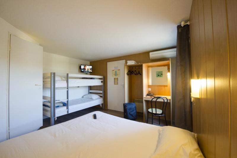 Brit Hotel Essentiel Pau Lescar Eksteriør bilde