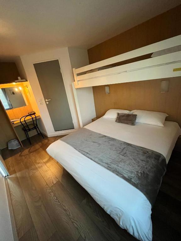 Brit Hotel Essentiel Pau Lescar Eksteriør bilde