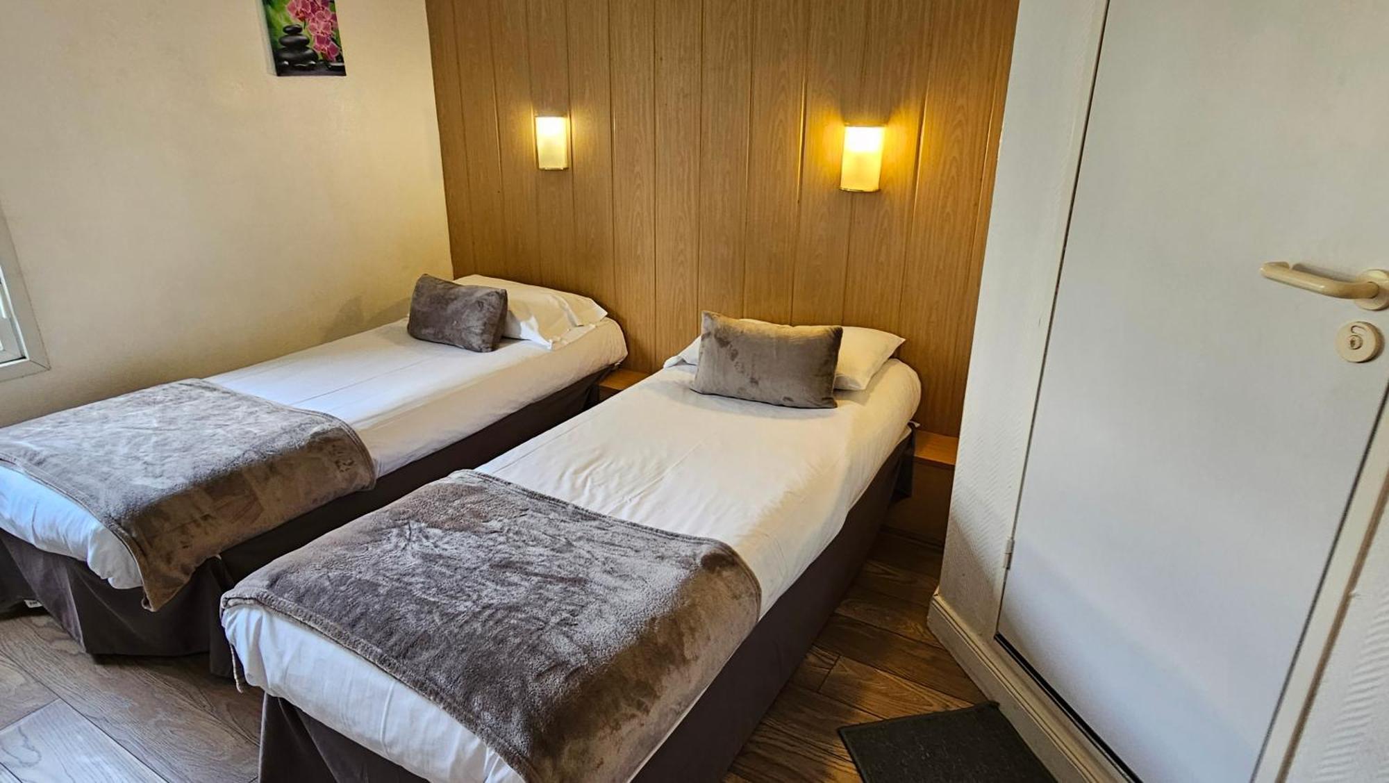 Brit Hotel Essentiel Pau Lescar Eksteriør bilde