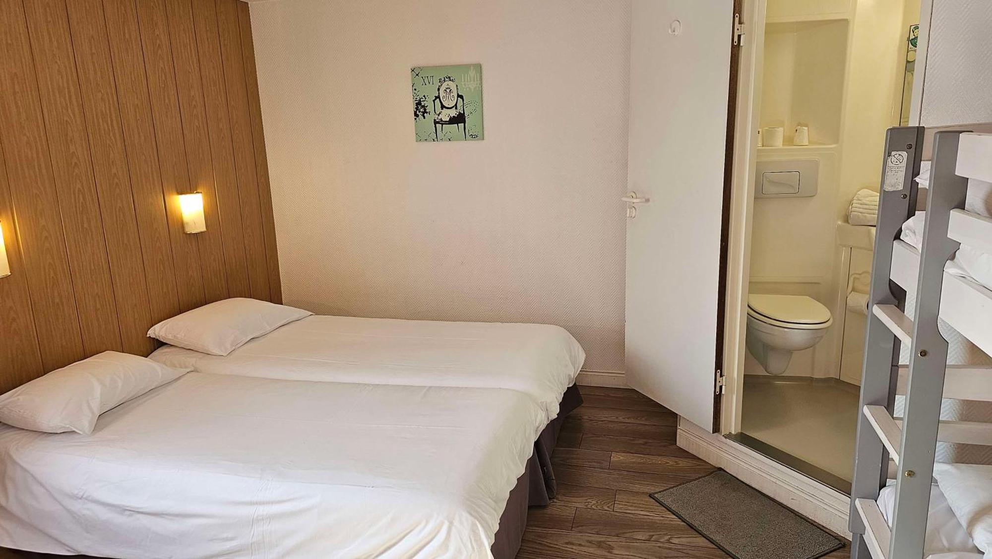 Brit Hotel Essentiel Pau Lescar Eksteriør bilde